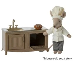 Maileg Kitchen Mouse Light Brown -Toypark Sales 11 3114 00 03