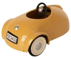 Maileg Mouse Car & Garage Yellow 8 Maileg Mouse Car & Garage Yellow -Toypark Sales 16 0727 01 02 1000x ce98f254 91ce 4ebc aec1 e9f8815b8e9b
