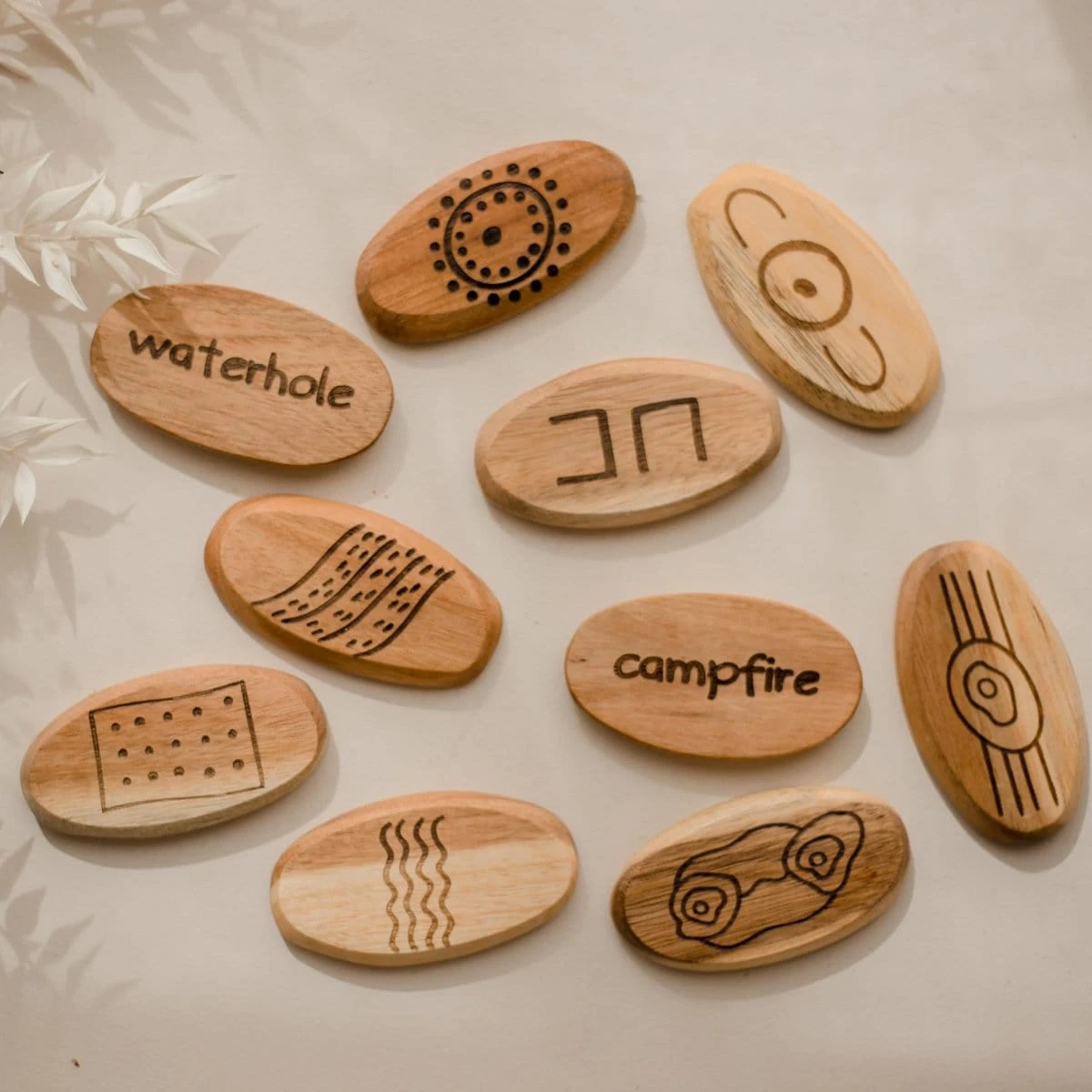 QToys Aboriginal Symbol Wooden Stones 3 QToys Aboriginal Symbol Wooden Stones