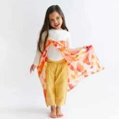 Sarah's Silks Playsilk Red Dinosaur -Toypark Sales Dinosauronwhite19 aa8c1394 307f 43e9 9408 fe94bc2317b3