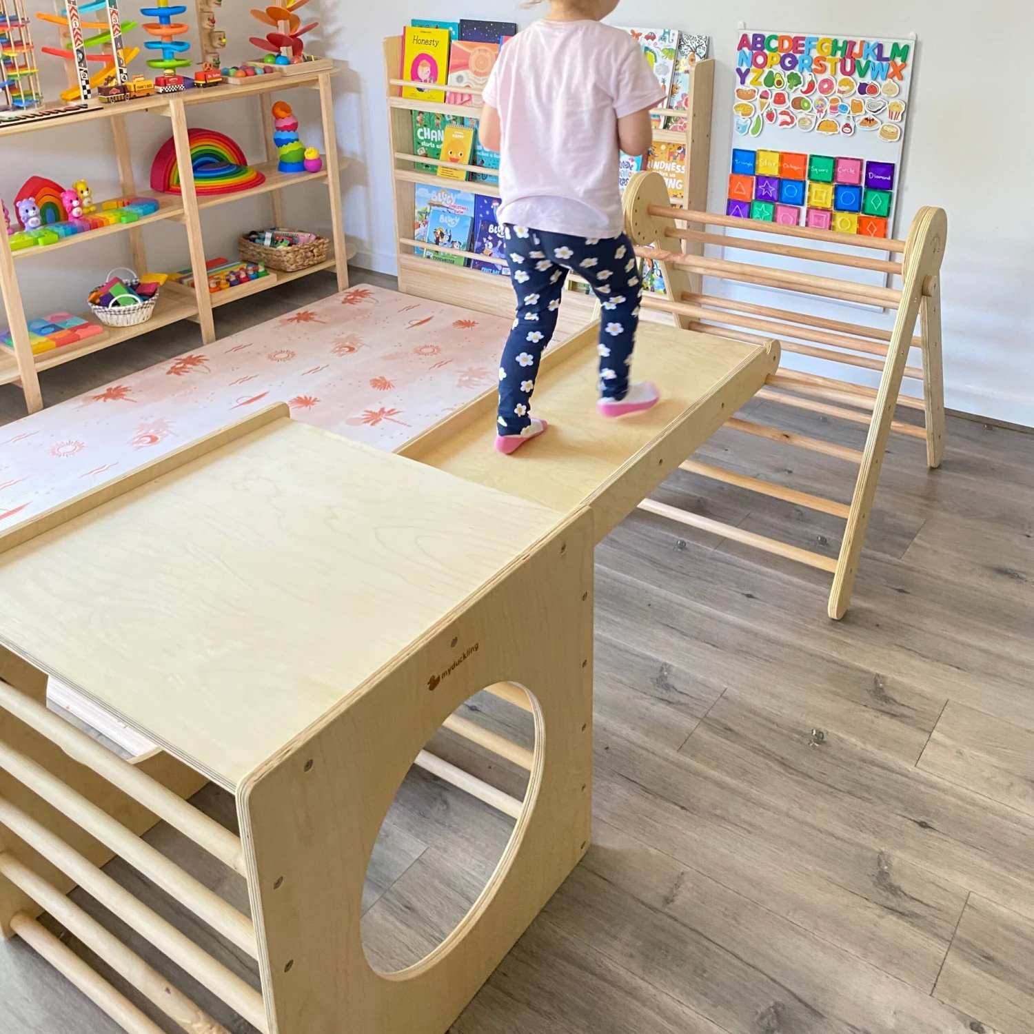 My Duckling Pikler Play Set (Cube+Ramp) 9 My Duckling Pikler Play Set (Cube+Ramp) - Image 7