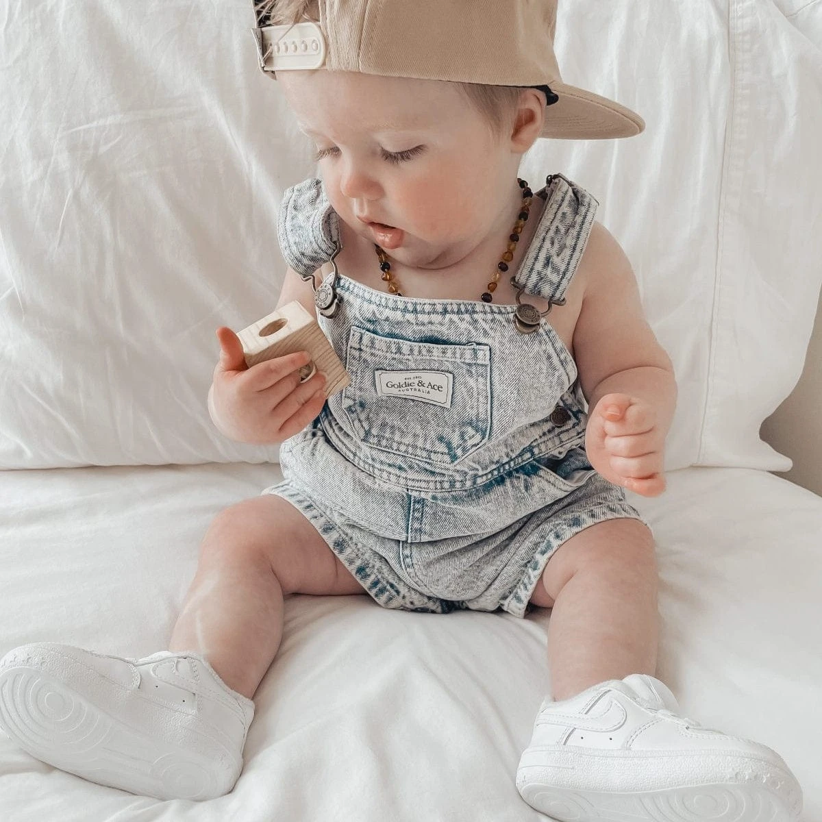 QToys Cube Rattle 6 QToys Cube Rattle - Image 4