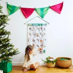 Sarah's Silks Advent Calendar Illustrated By Gemma Koomen- Snowy Day 11 Sarah's Silks Advent Calendar Illustrated By Gemma Koomen- Snowy Day -Toypark Sales snowy day02